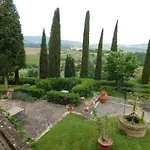 In Mit Grill- Gemeinschaftspool Und Garten By Interhome Apartment Chiusi