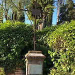 In Mit Grill- Gemeinschaftspool Und Garten By Interhome Chiusi