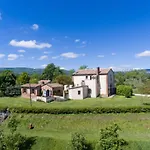In Mit Grill- Gemeinschaftspool Und Garten By Interhome Apartment *